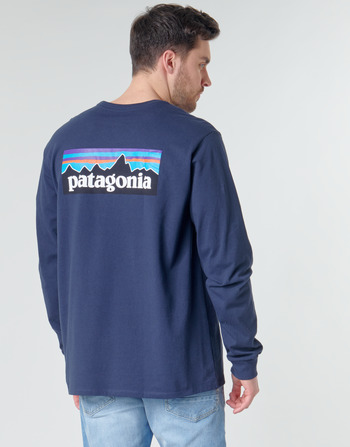 vaatteet Miehet T-paidat pitkillä hihoilla Patagonia M's L/S P-6 Logo Responsibili-Tee Laivastonsininen