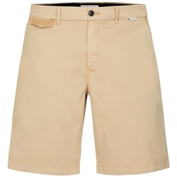 vaatteet Miehet Shortsit / Bermuda-shortsit Calvin Klein Jeans K10K105314 Beige