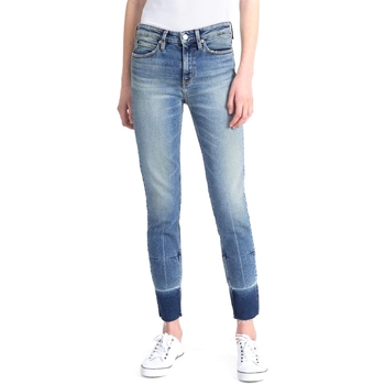 vaatteet Naiset Slim-farkut Calvin Klein Jeans J20J208060 Sininen