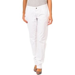 vaatteet Naiset Chino-housut / Porkkanahousut Gaastra 31694100-A20 Valkoinen