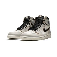 kengät Matalavartiset tennarit Nike Air Jordan 1 x SB 