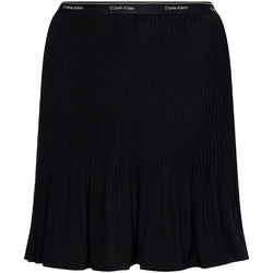 vaatteet Naiset Hame Calvin Klein Jeans K20K202589 Musta