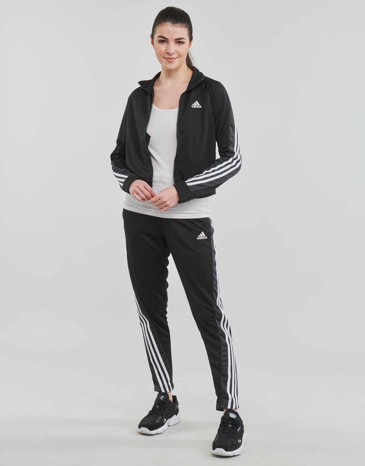 vaatteet Naiset Verryttelypuvut Adidas Sportswear TEAMSPORT TRACKSUIT Musta / Carbon