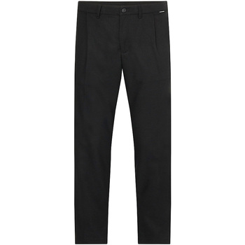 vaatteet Miehet Chino-housut / Porkkanahousut Calvin Klein Jeans K10K107902 Musta