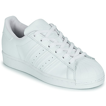 kengät Naiset Matalavartiset tennarit adidas Originals SUPERSTAR W Valkoinen