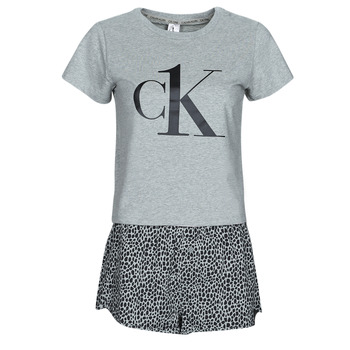 vaatteet Naiset pyjamat / yöpaidat Calvin Klein Jeans SLEEP SHORT Harmaa