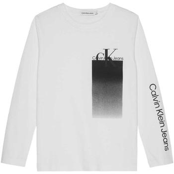 vaatteet Pojat Lyhythihainen t-paita Calvin Klein Jeans  Valkoinen