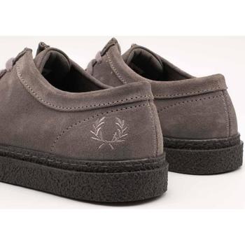 Fred Perry  Harmaa