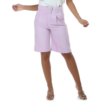 vaatteet Naiset Shortsit / Bermuda-shortsit La Modeuse 21106_P57917 Violetti