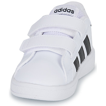 Adidas Sportswear GRAND COURT 2.0 CF Valkoinen / Musta