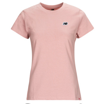 vaatteet Naiset Lyhythihainen t-paita New Balance WT23600-POO Vaaleanpunainen