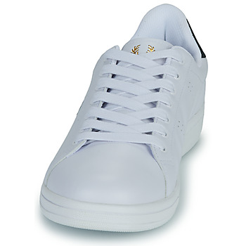 Fred Perry B721 LEATHER Valkoinen