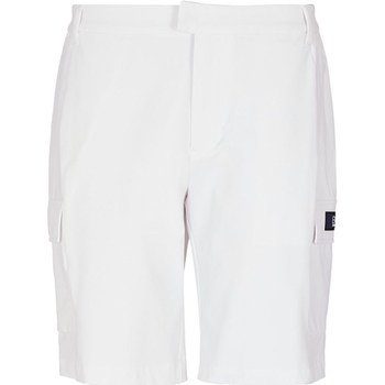 vaatteet Miehet Shortsit / Bermuda-shortsit Emporio Armani EA7 3RPS01 Valkoinen