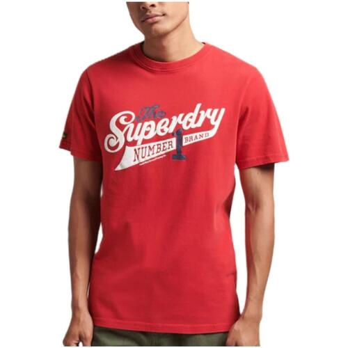 vaatteet Miehet Lyhythihainen t-paita Superdry  Punainen