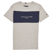 vaatteet Pojat Lyhythihainen t-paita Tommy Hilfiger ESSENTIAL COLORBLOCK TEE S/S Harmaa