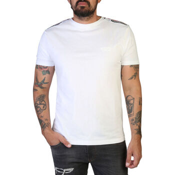 vaatteet Miehet Lyhythihainen t-paita Moschino A0781-4305 A0001 White Valkoinen