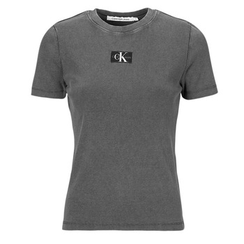 vaatteet Naiset Lyhythihainen t-paita Calvin Klein Jeans LABEL WASHED RIB SLIM TEE Harmaa
