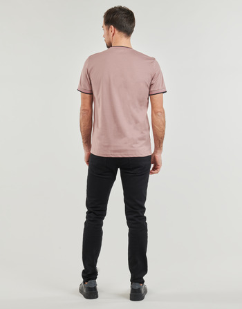 Fred Perry TWIN TIPPED T-SHIRT Vaaleanpunainen / Musta