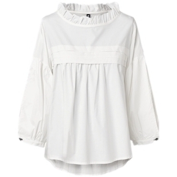 vaatteet Naiset Topit / Puserot Wendykei Top 221375 - White Valkoinen
