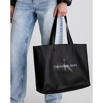 Calvin Klein Jeans K60K6108250GL Musta