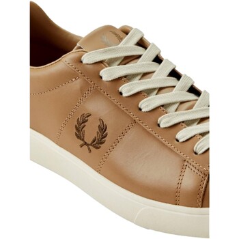 Fred Perry ZAPATILLAS PIEL HOMBRE SPENCER LEATHER FERD PERRY B4334 Ruskea