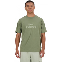 vaatteet Miehet T-paidat & Poolot New Balance Sport essentials linear t-shirt Vihreä