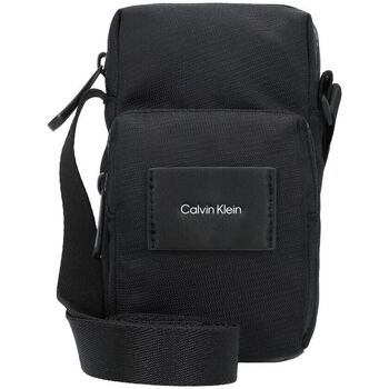 Calvin Klein Jeans - k50k509116 Musta