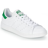 kengät Matalavartiset tennarit adidas Originals STAN SMITH Valkoinen / Vihreä